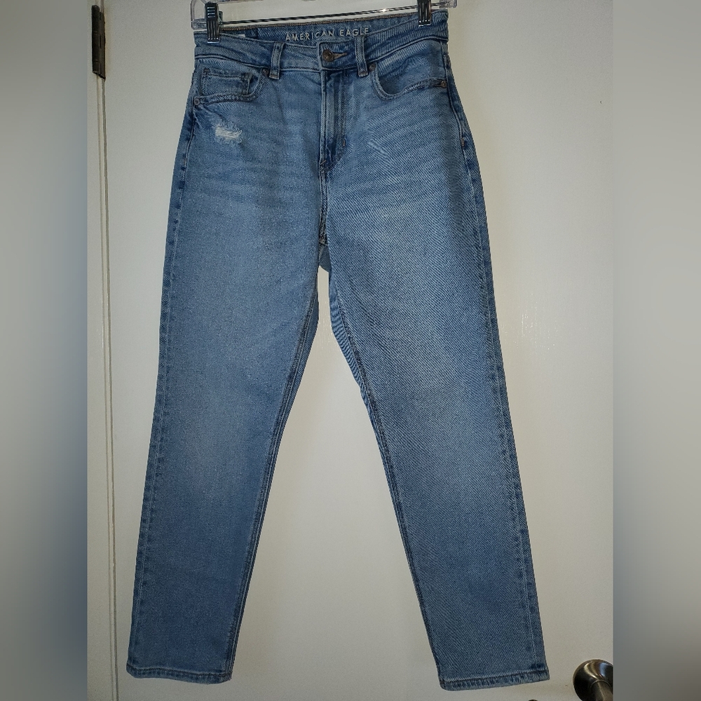 American Eagle Outfitters Light Blue High-Rise Jeans